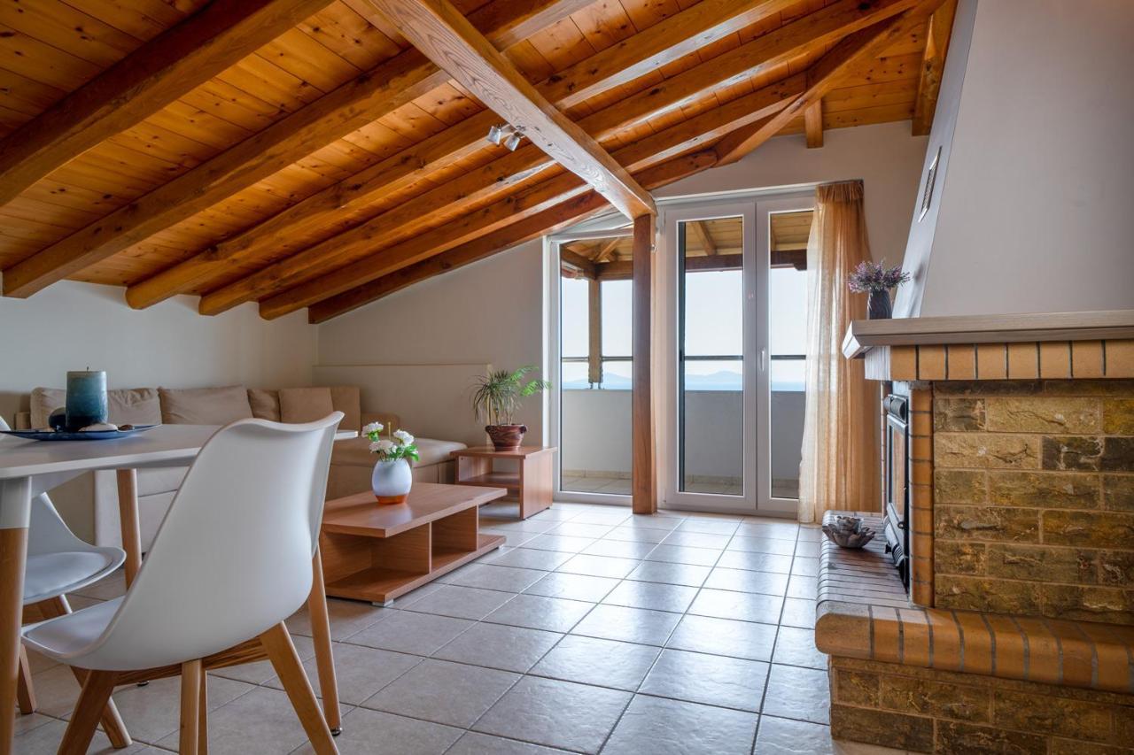 Appartement Pantheon Attic à Alónnisos Extérieur photo